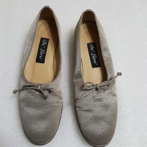 DEAR LARE by Stuart Weitzman women's shoes